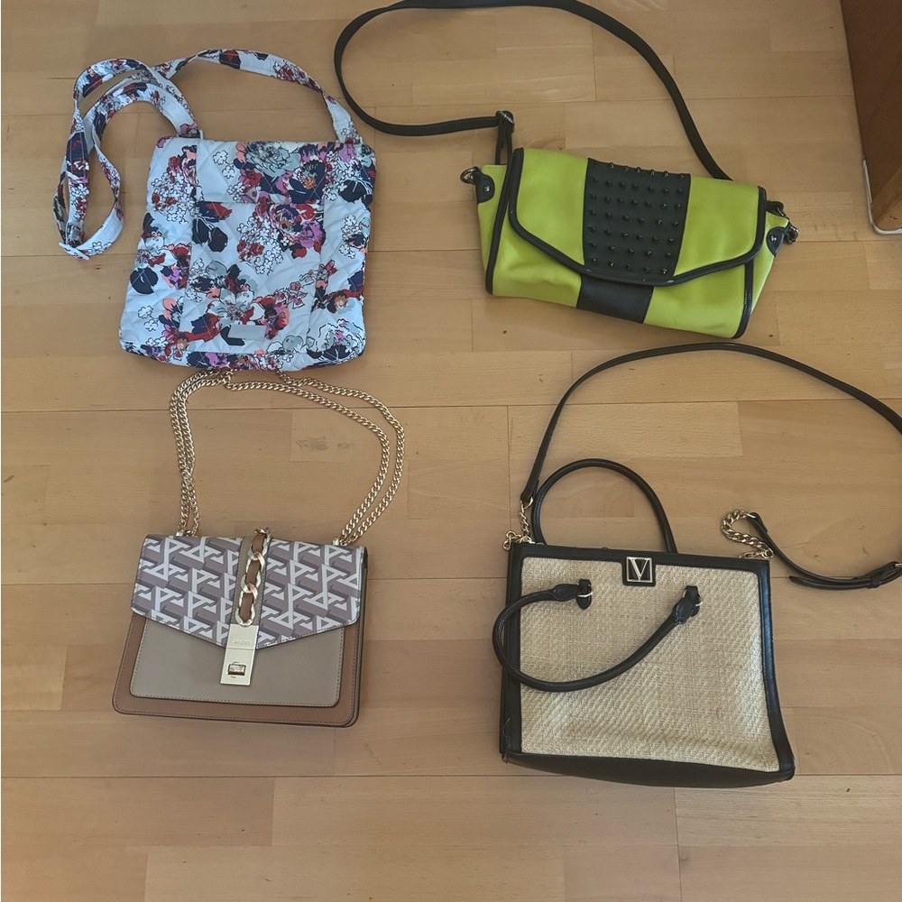 Various handbags including Vera Bradley, Akira, Steve Madden & Victoria Secret